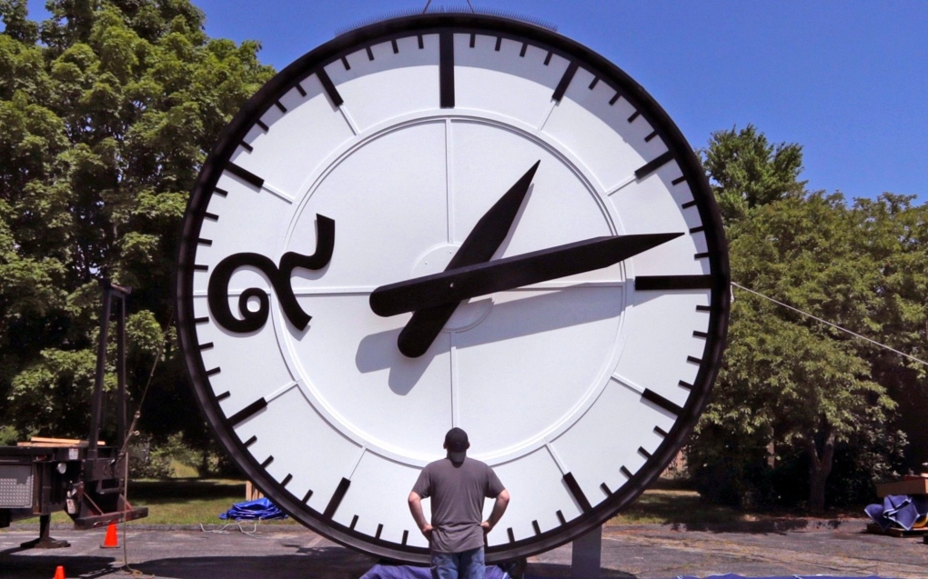 Daylight Saving Time 2022: When do the clocks go back? | CTV News