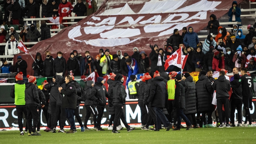 Canadian Soccer Fans React To World Cup Qualifying Win Over Mexico ...