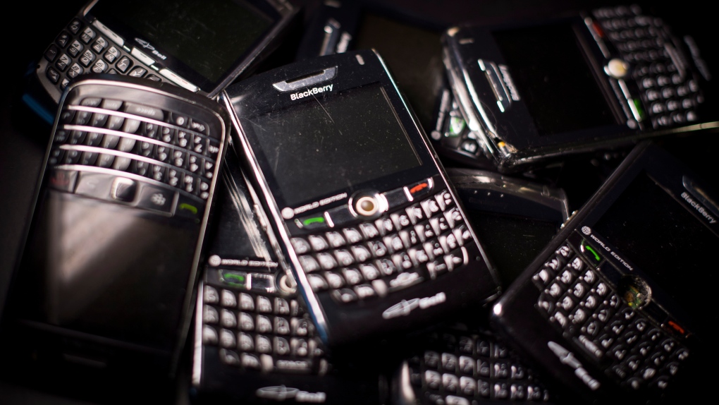 Many BlackBerry phones to stop working as company decommissions several  services | CTV News