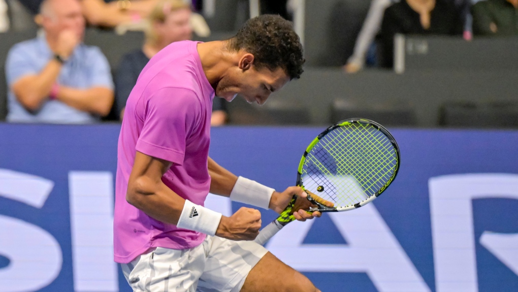 Canada's Auger-Aliassime defeats world number-one Alcaraz, books 3rd final  in 3 weeks | CTV News