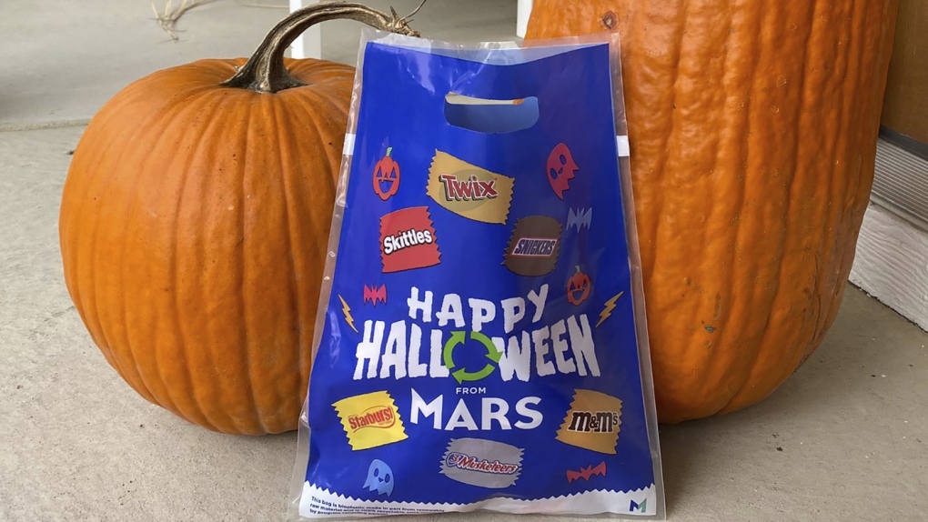 Candy makers grapple with plastic waste this Halloween | CTV News