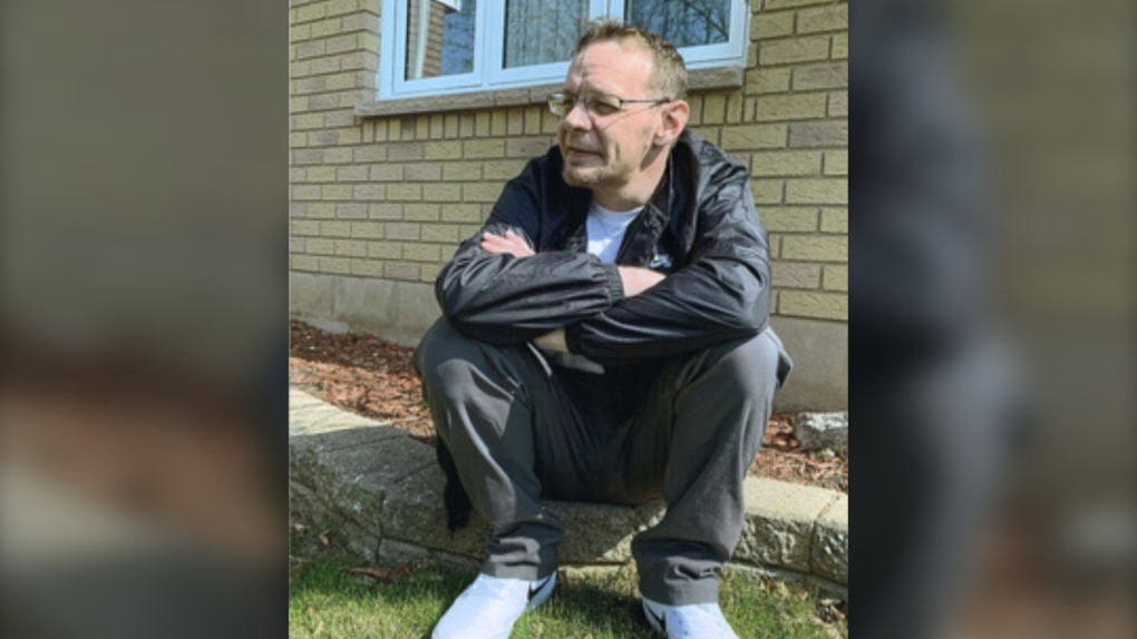 41-year-old Chatham man dies in hit-and-run crash | CTV News