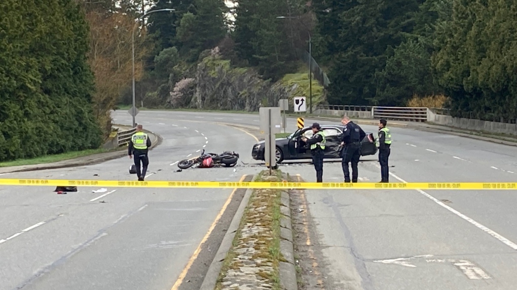 Saanich police investigate crash that left motorcyclist in serious condition