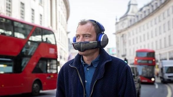 Dyson's first headphones claim to clean the air you breathe | CTV News