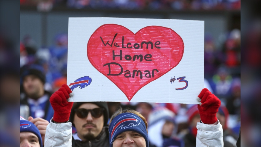 Bills' Hamlin attends 1st game since collapse, waves to fans