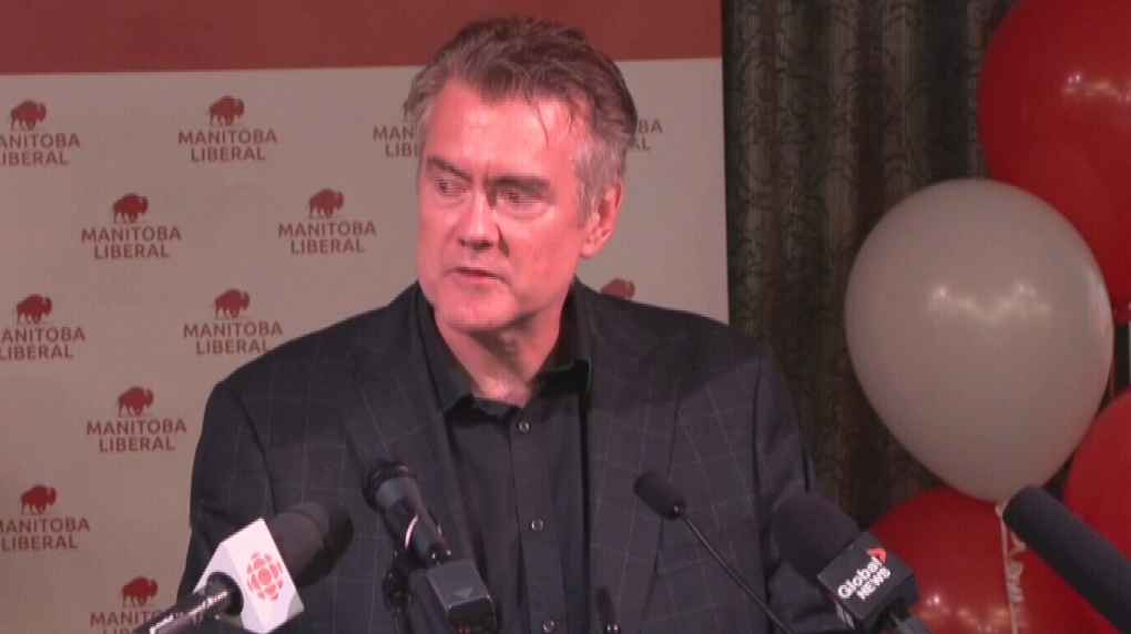 Dougald Lamont will step down as Liberal leader