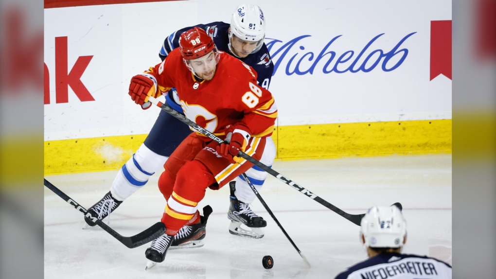 Calgary Flames beat Winnipeg Jets 5-4 in pre-season game