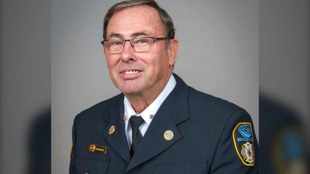 No warning for deputy chief's retirement