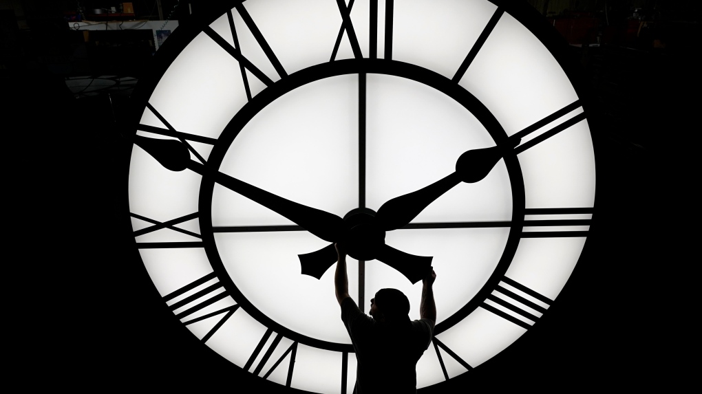 When will daylight saving time begin in 2023? | CTV News