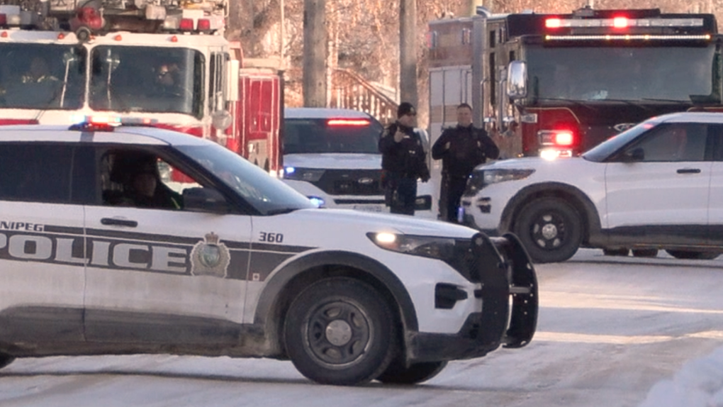 Police deal with 'prolonged call' on Dufferin Ave where fire was ...