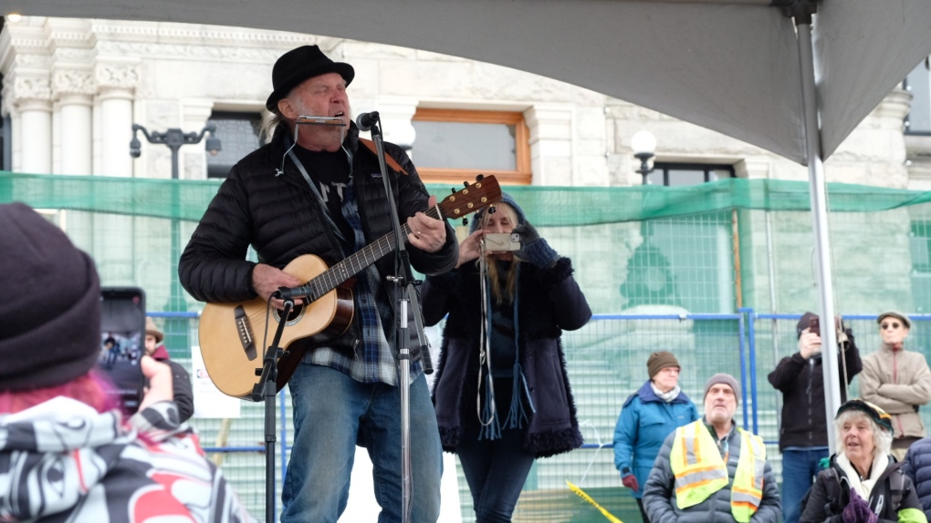 Neil Young joins massive rally for old growth forests in B.C. capital