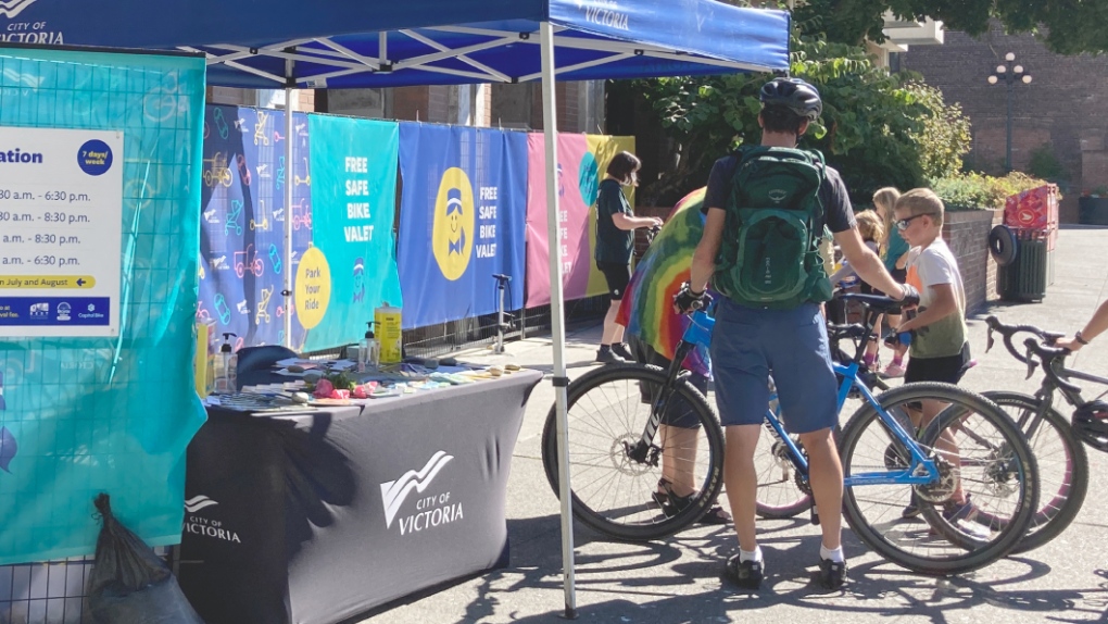 Victoria free bike valet back after successful pilot project