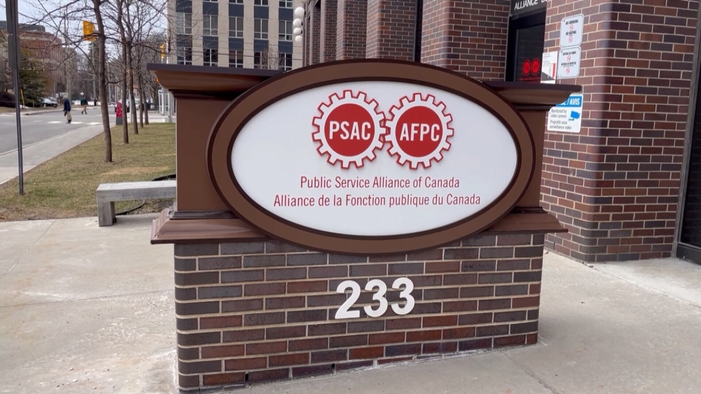 PSAC to provide update on contract talks with 155,000 workers in legal strike position