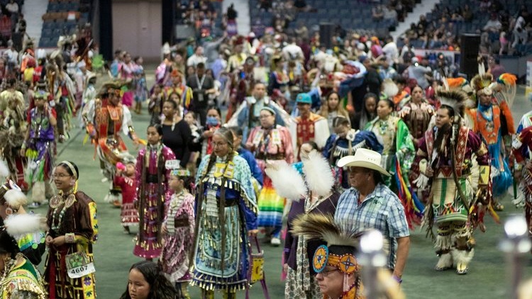 Dancing to the heartbeat of the drum:' U of S powwow hosts hundreds of  dancers