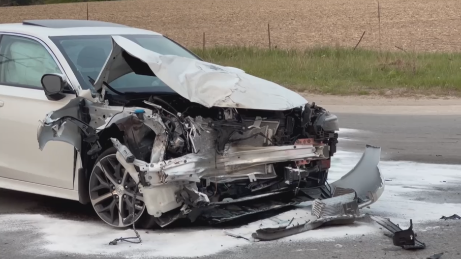 Crash In Springwater Township Leads To No Injuries | CTV News