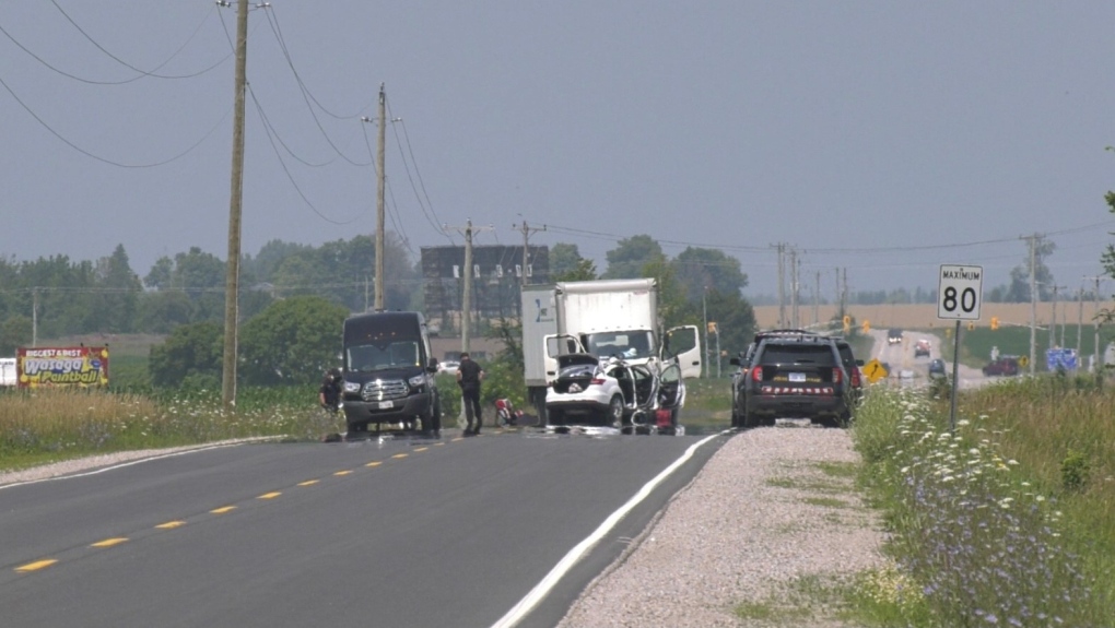 Fatal Crash On Crossland Road At Flos Road 8 West In Springwater Township Under Investigation 1309