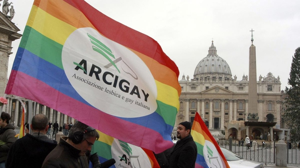 Vatican Invites U.S. Priest Who Runs Outreach For LGBTQ+ Catholics ...