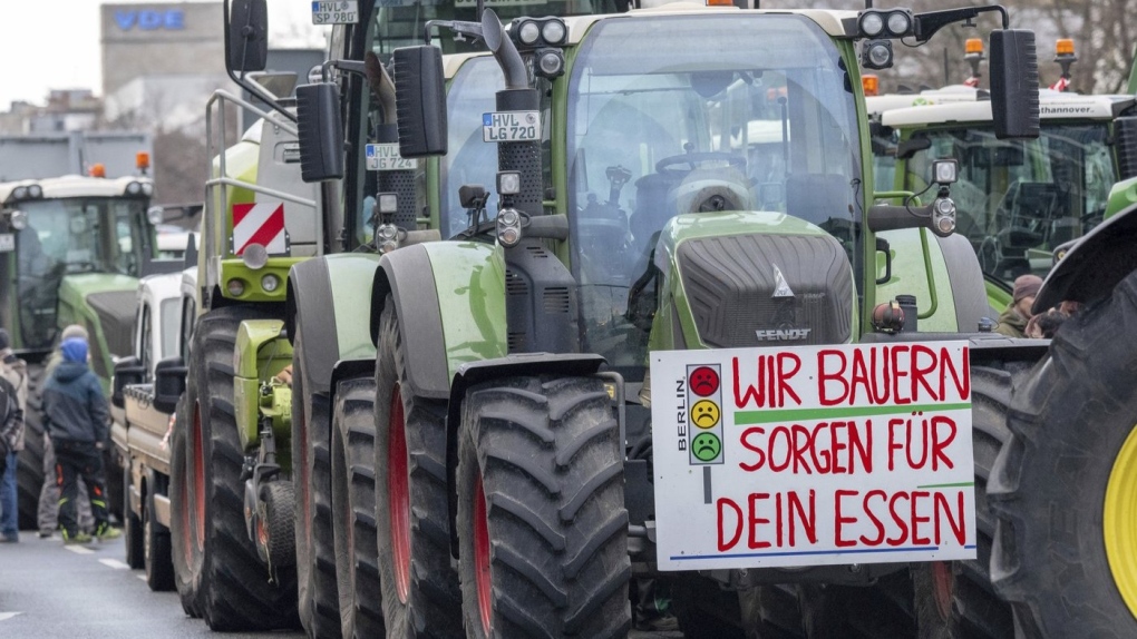 Germany farmers protest: Thousands of tractors in Berlin | CTV News