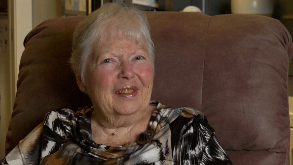 Sask. woman takes over crocheting for cancer warriors from former Hometown Hero