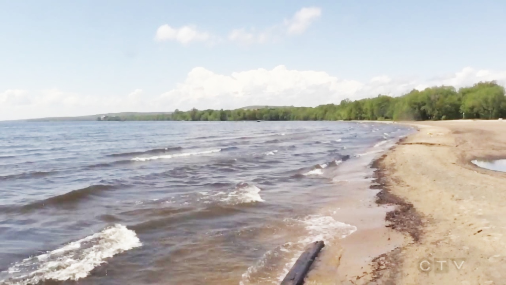 Man fined $10K for abandoning homemade barge in Lake Nipissing