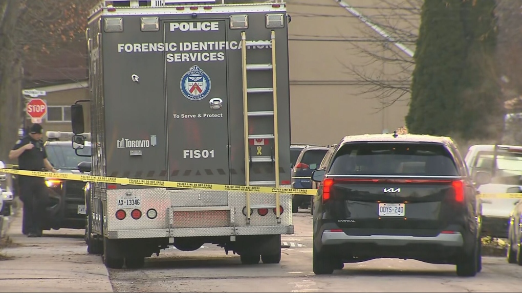 Man fatally shot, second victim stabbed inside Toronto home: police