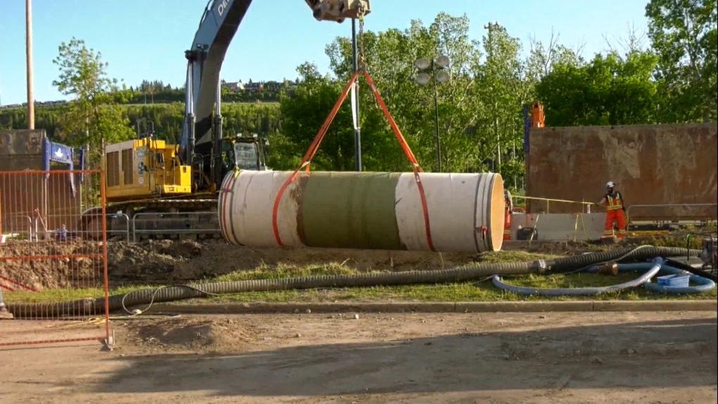 Work stopped: 2 workers injured at Calgary water main break