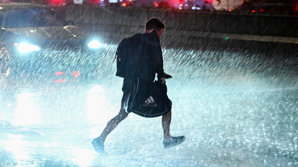 F1 fans told to leave Gilles-Villeneuve track area temporarily due to Montreal storm