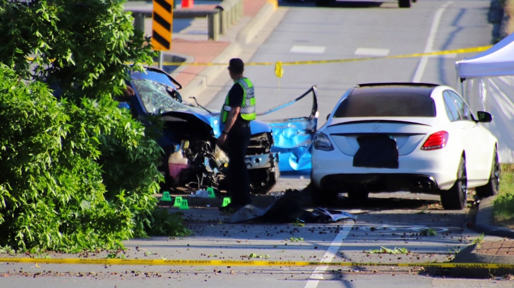 1 dead after early morning crash in Surrey