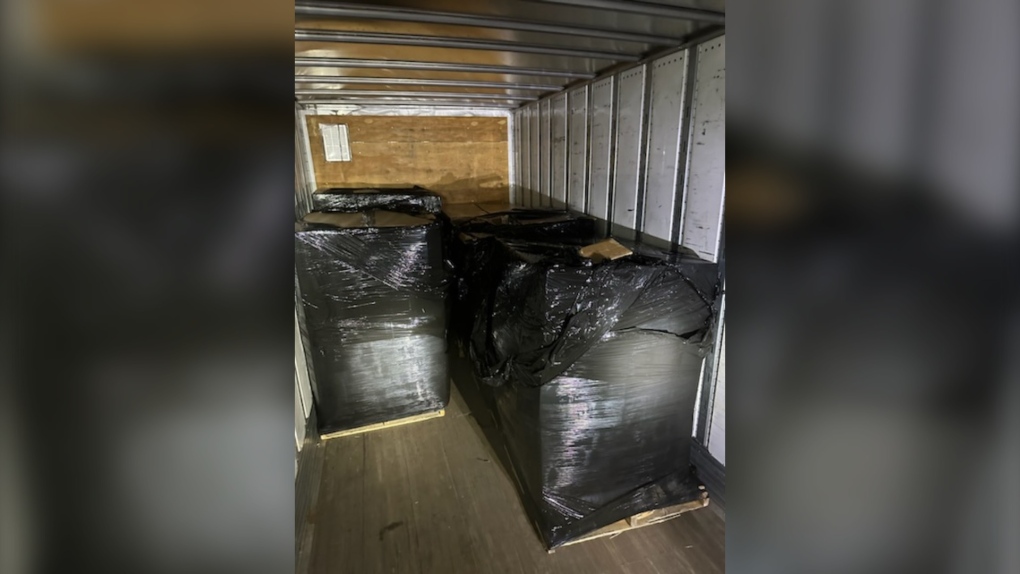 600kg of illegal cannabis seized in Manitoba traffic stop: RCMP