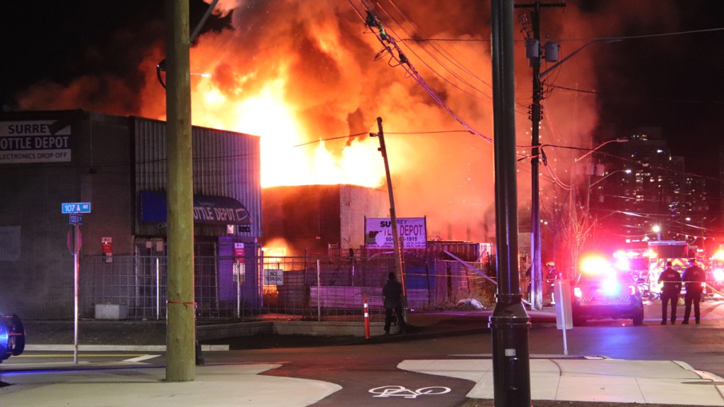 Investigators probe strip mall fire in Surrey, B.C.