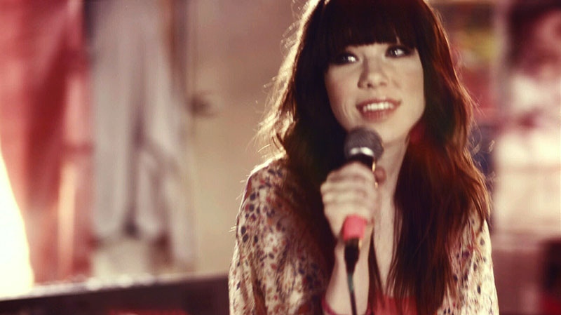 Carly Rae Jepsen S Phone Rings Busy Ctv News