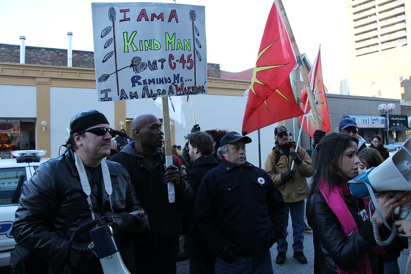 First Nations People Protest Bill C-45 | CTV News