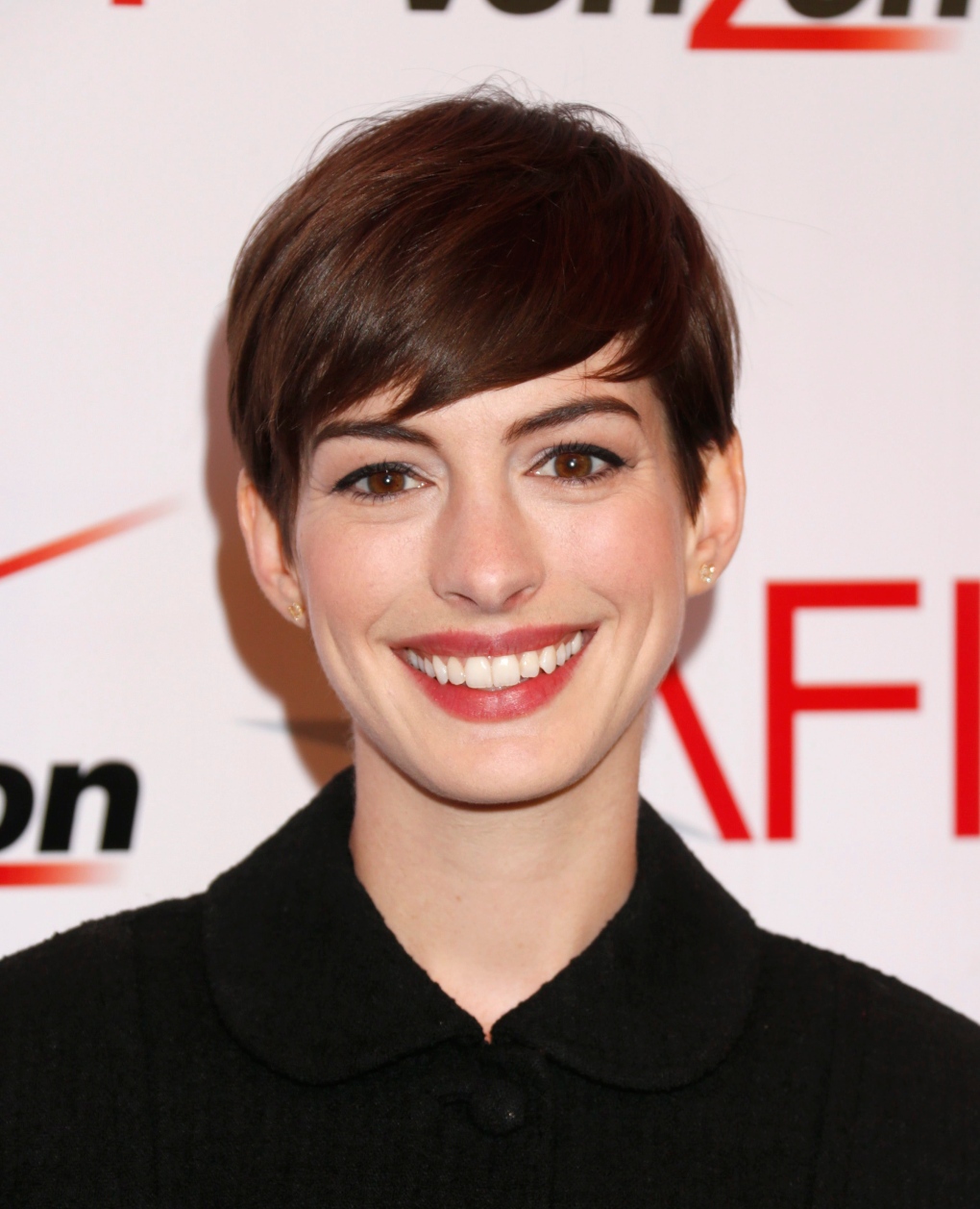 Anne Hathaway hopes for more musical roles after 'Les Miserables' | CTV ...