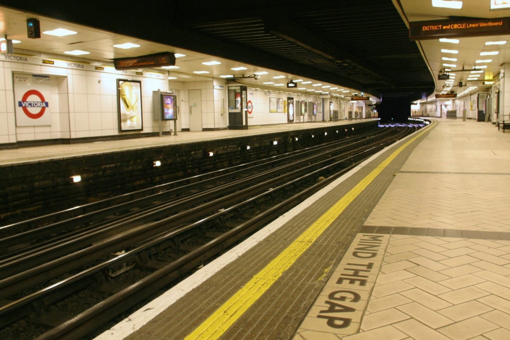  London Victoria underground station