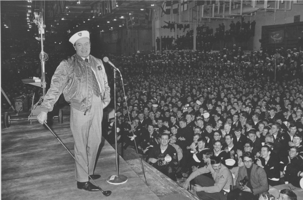 Bob Hope Who Entertained Millions Of Troops Remembered In New Exhibit At WW II Museum CTV News