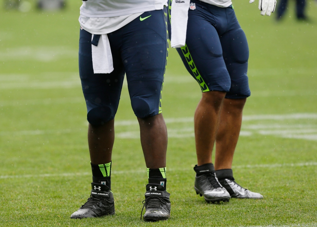 NFL makes knee and thigh pads mandatory for 2013-14 season