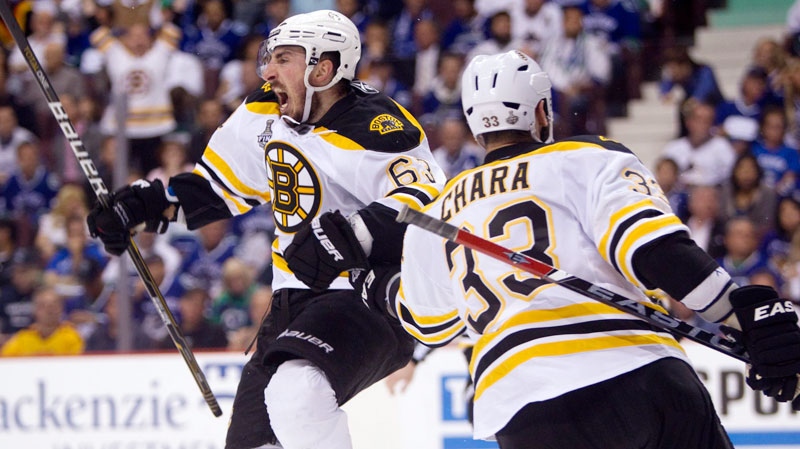 Download Brad Marchand Against Vancouver Canucks Wallpaper