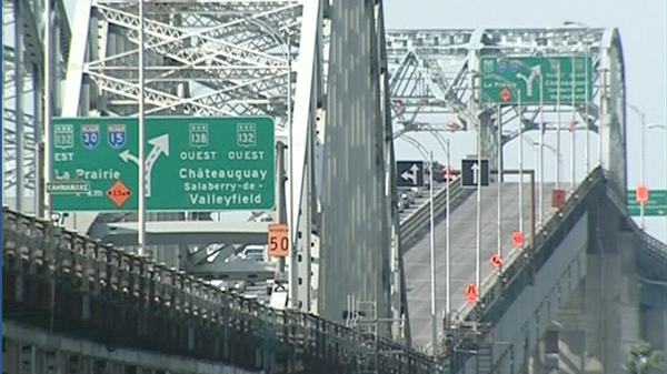 Montreal-bound lanes closed on Mercier bridge