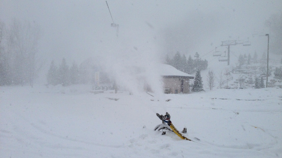 More ski hills using tech to fight climate change | CTV News