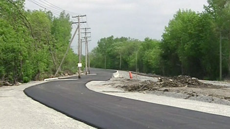 Completion of Gatineau's multi-million dollar rapid bus transit route has been delayed by another year.