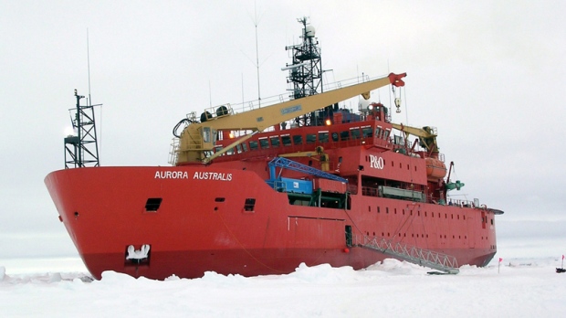 U.S. Coast Guard icebreaker goes to rescue of 2 ships from Russia, China that are trapped in ...