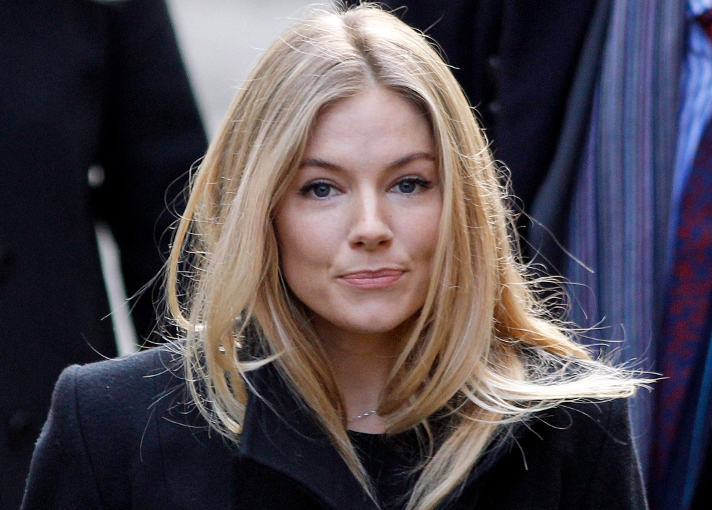 Sienna Miller tells Britain's phone hacking trial she had 'brief ...