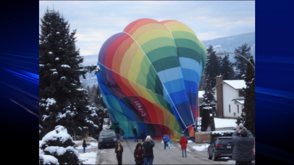 Hot air balloon lands in Kelowna driveway CTV News