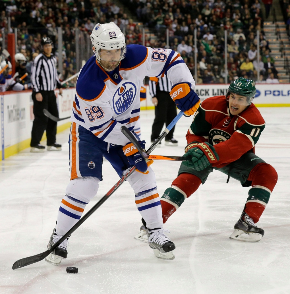 Edmonton Oilers trade centre Sam Gagner to Lightning, who flip him to ...