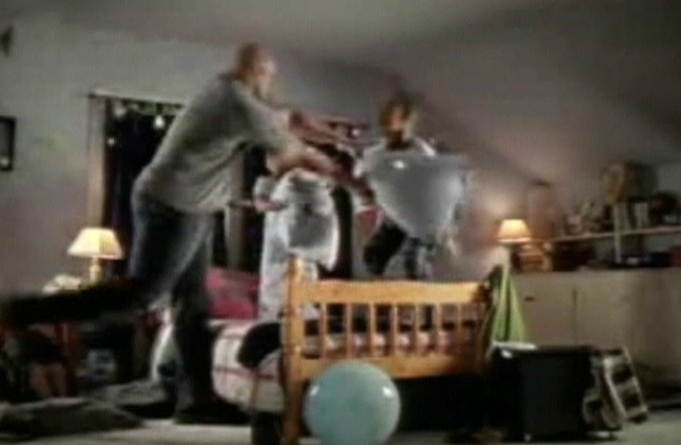 Flashback Friday: Frank Thomas' Pillow Fight Commercial