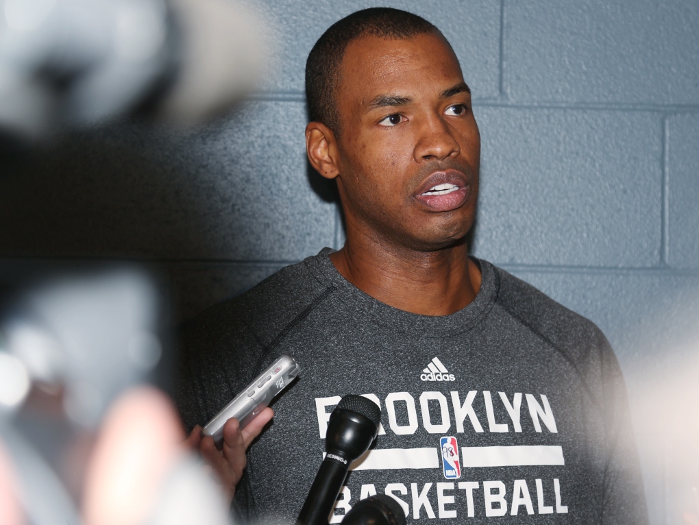 Jason Collins, openly gay player, signs with Nets