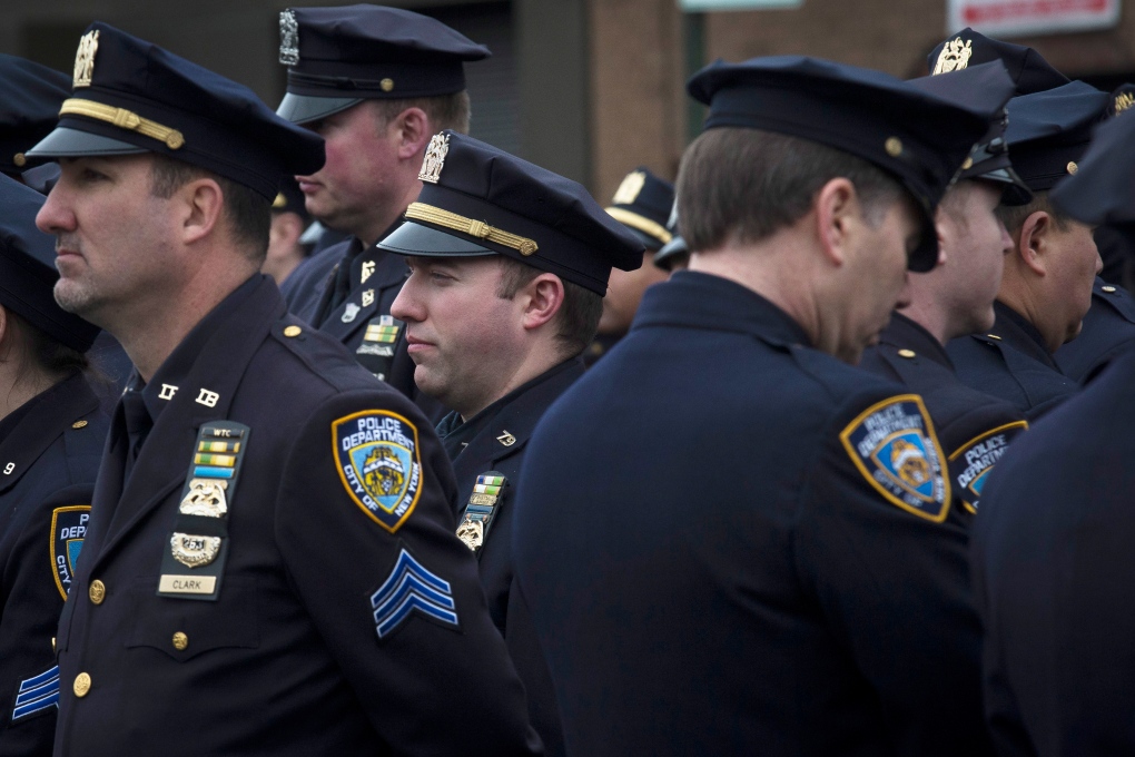 In Photos: Sombre Funeral Held For Fallen NYPD Officer Wenjian Liu ...