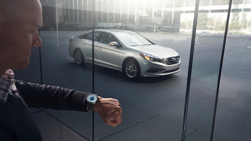 New app from Hyundai turns smartwatch into car remote control