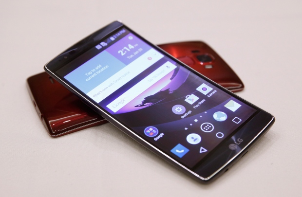 LG steps up specs with G Flex 2 phone | CTV News