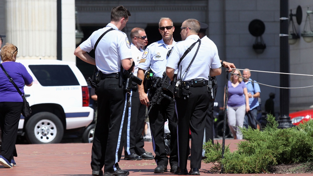 Officials warn people to stay clear of DC's Union Station | CTV News